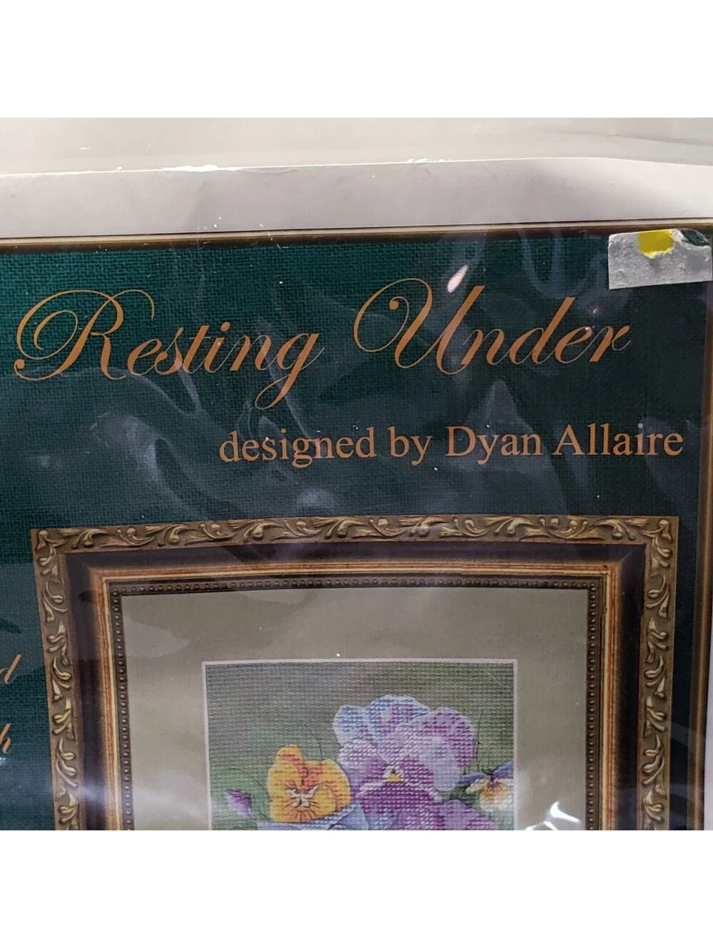 Near North Treasures Collection Cross Stitch Kit RESTING UNDER 2004 Pansy NEW